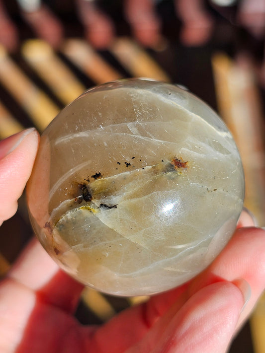 Sphère Garniérite (pierre de lune verte) GA3