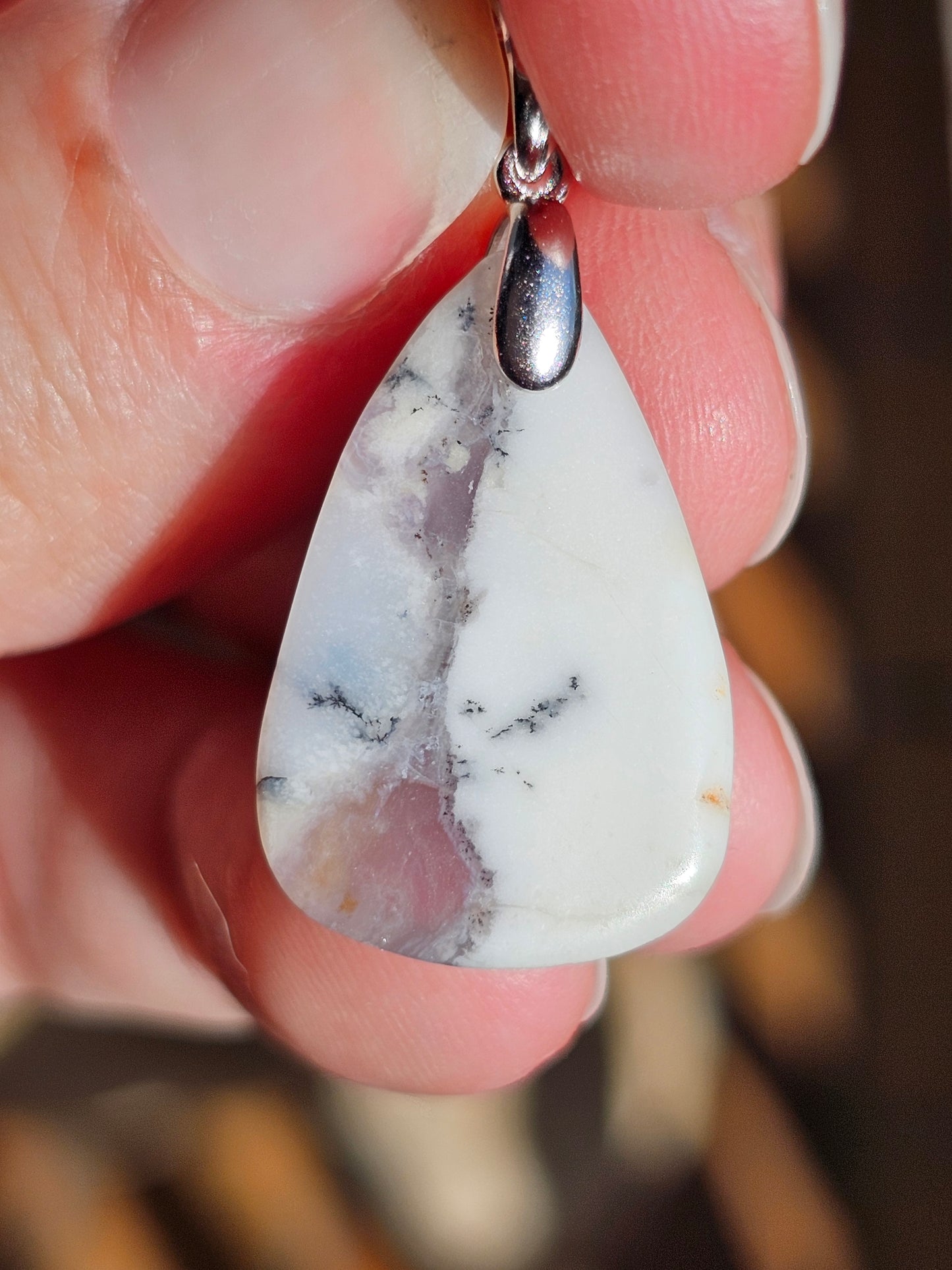 Pendentif en Opale dendritique OD4