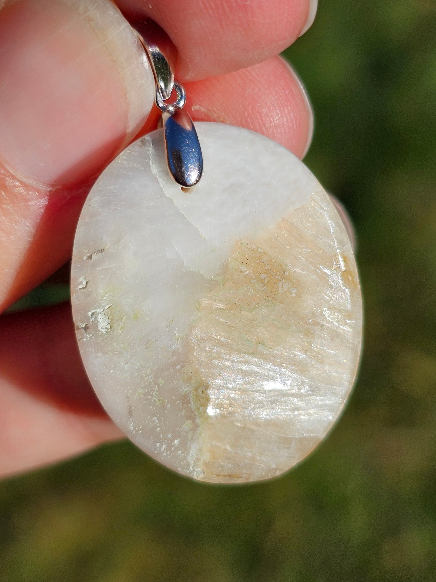 Pendentif en Scolécite et Stilbite n°5
