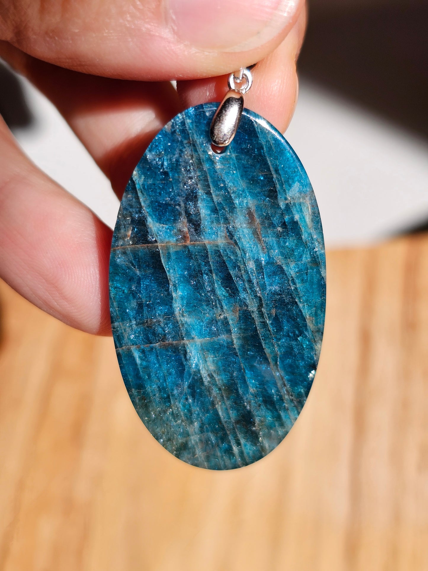 Pendentif en Apatite bleue