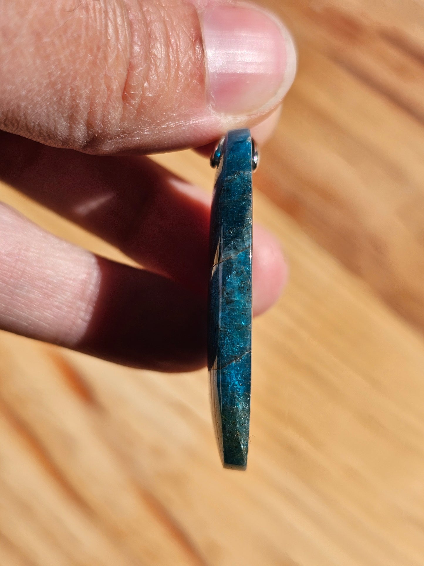 Pendentif en Apatite bleue