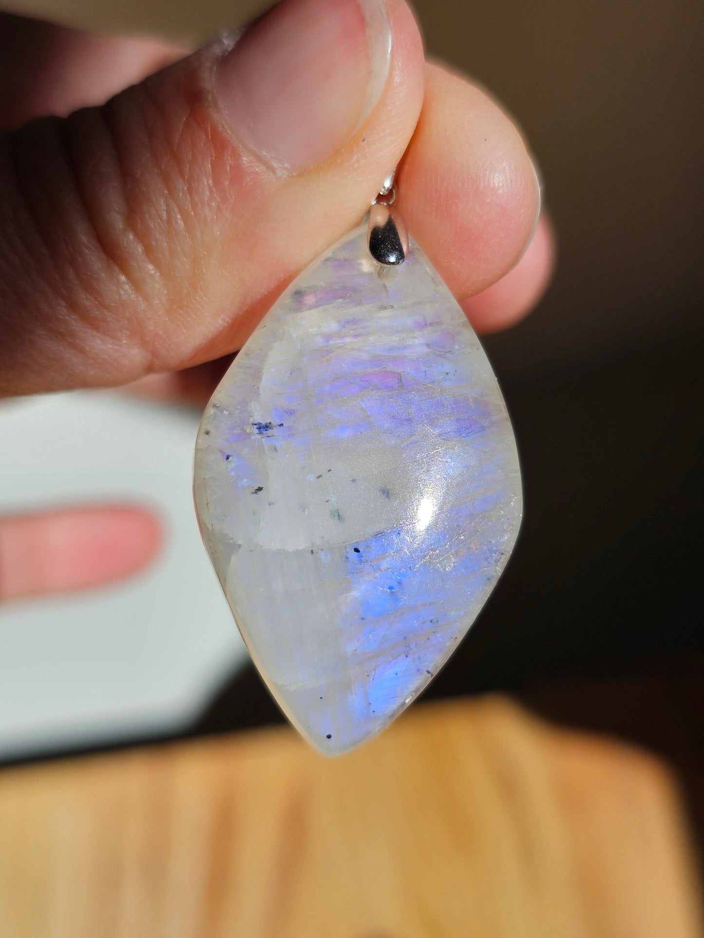 Pendentif en Pierre de Lune PL4