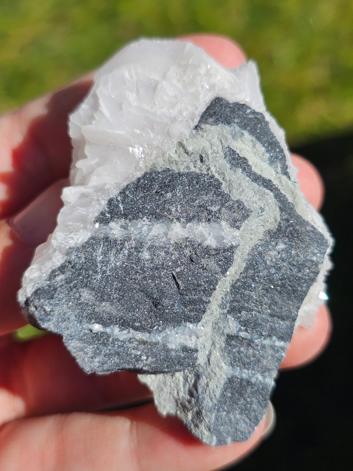 Calcite blanche de Chine (réactive UV) n°4