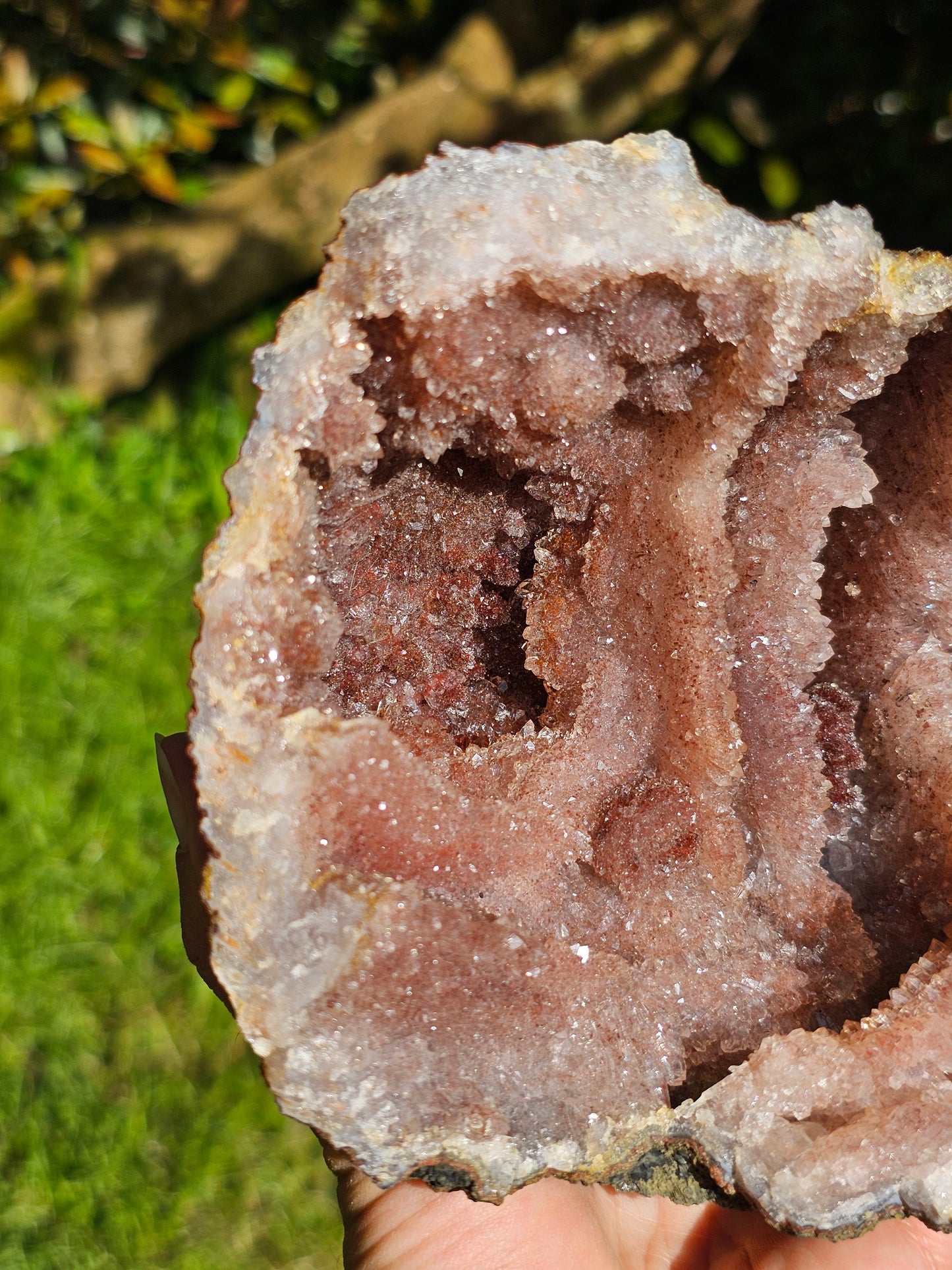 Superbe Géode d'Améthyste et Quartz hématoïde du Maroc