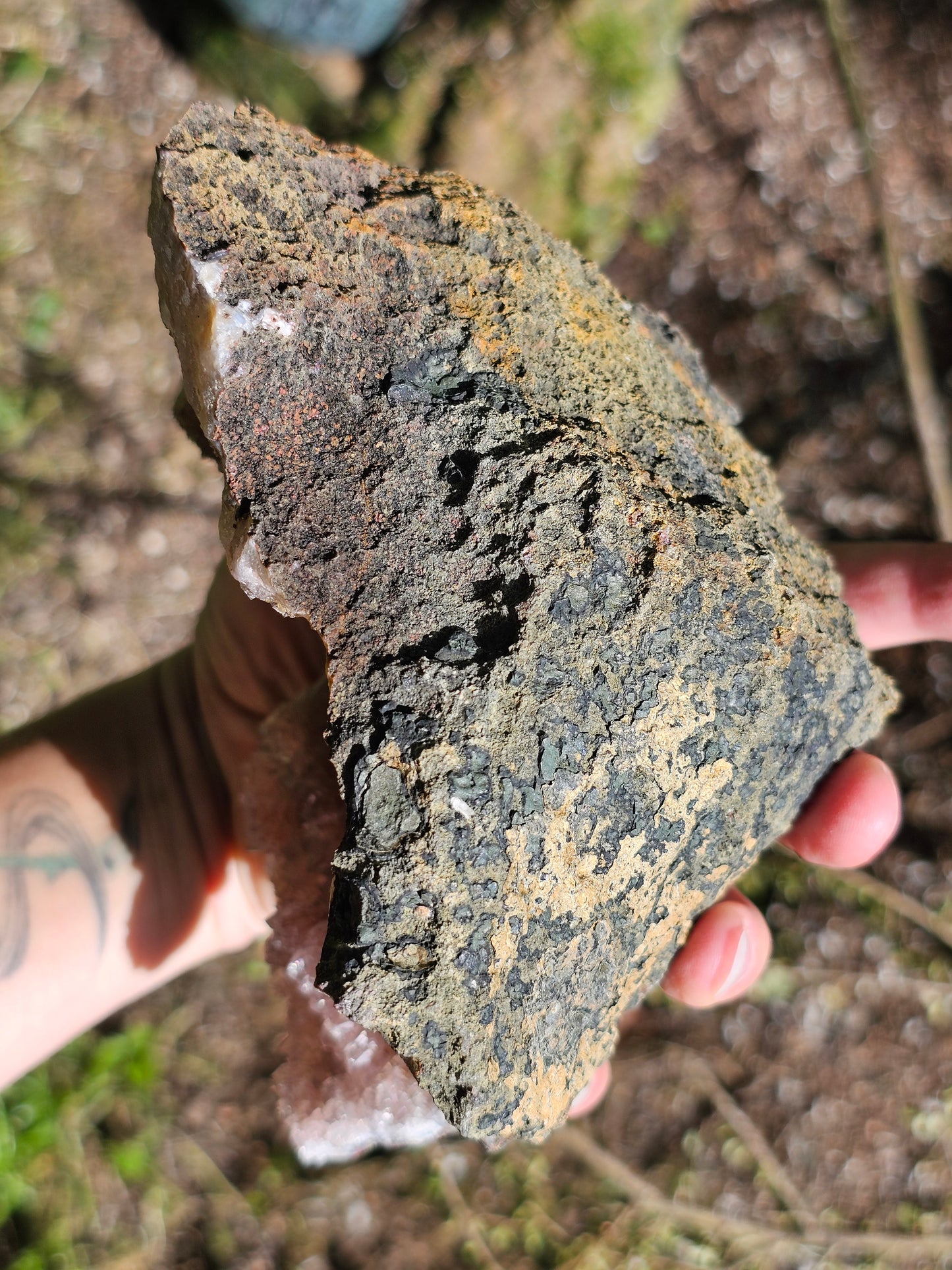 Superbe Géode d'Améthyste et Quartz hématoïde du Maroc