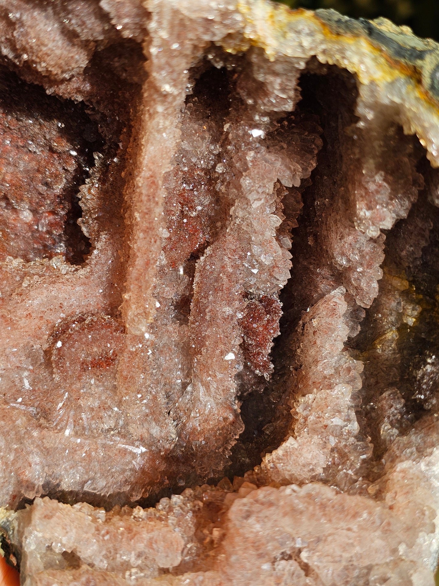 Superbe Géode d'Améthyste et Quartz hématoïde du Maroc