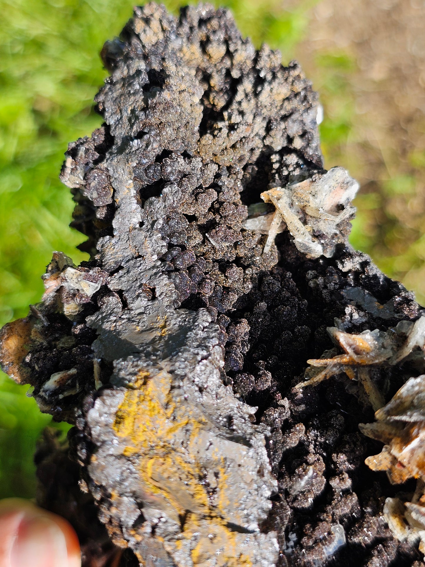 Grosse Goethite du Maroc avec Baryte