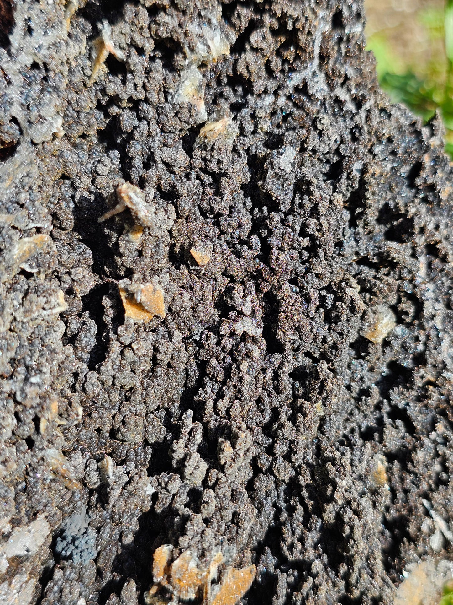 Grosse Goethite du Maroc avec Baryte