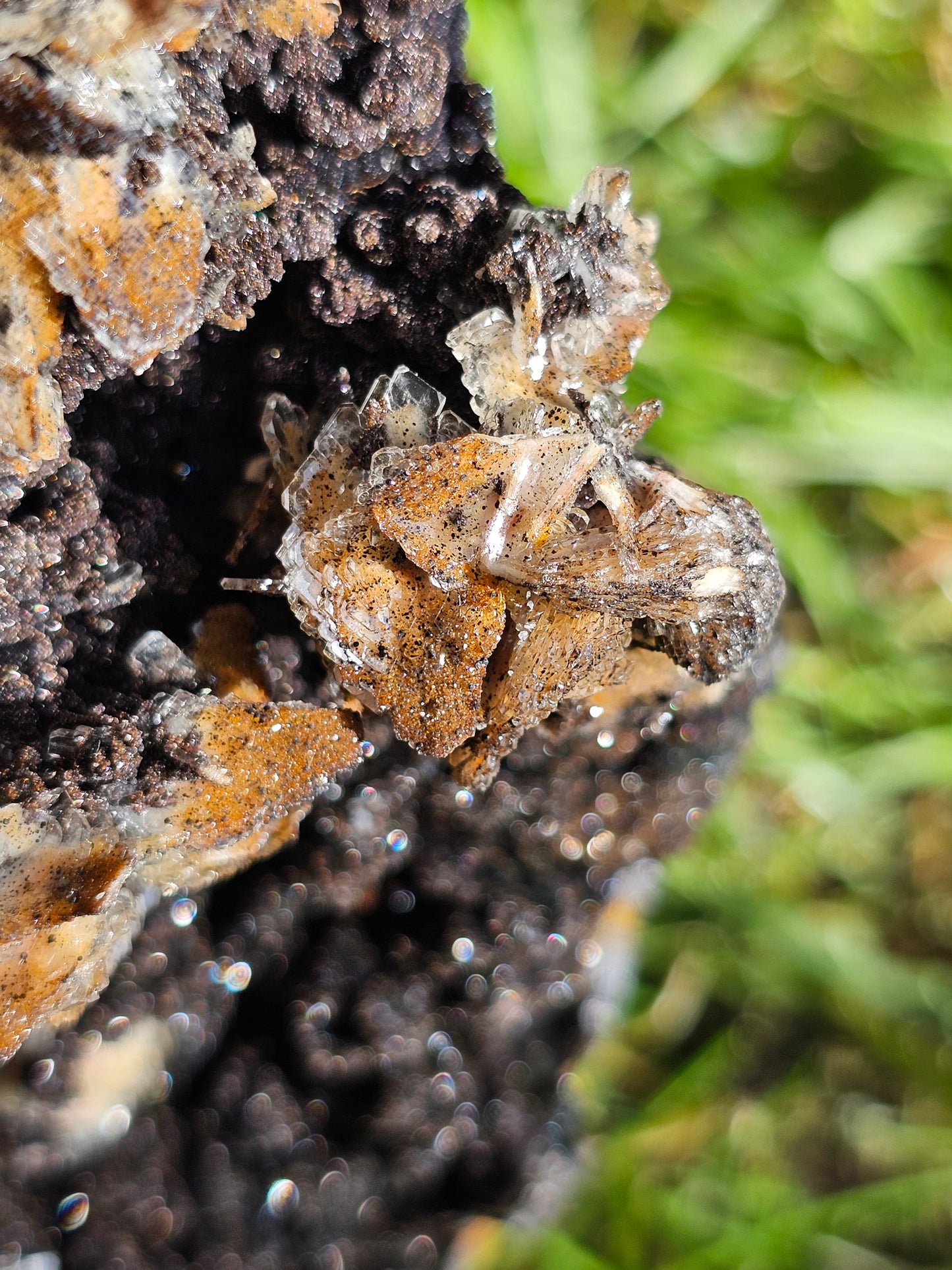Grosse Goethite du Maroc avec Baryte