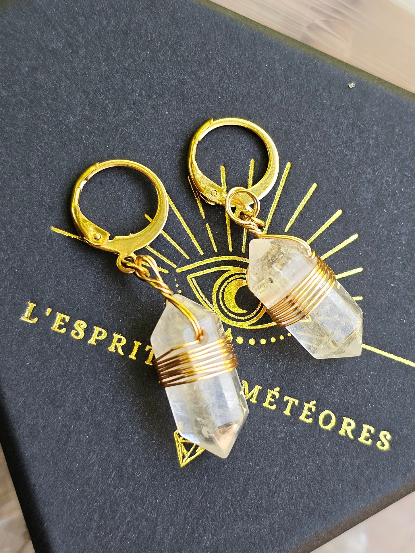 Boucles d'oreilles pointe cristal de roche