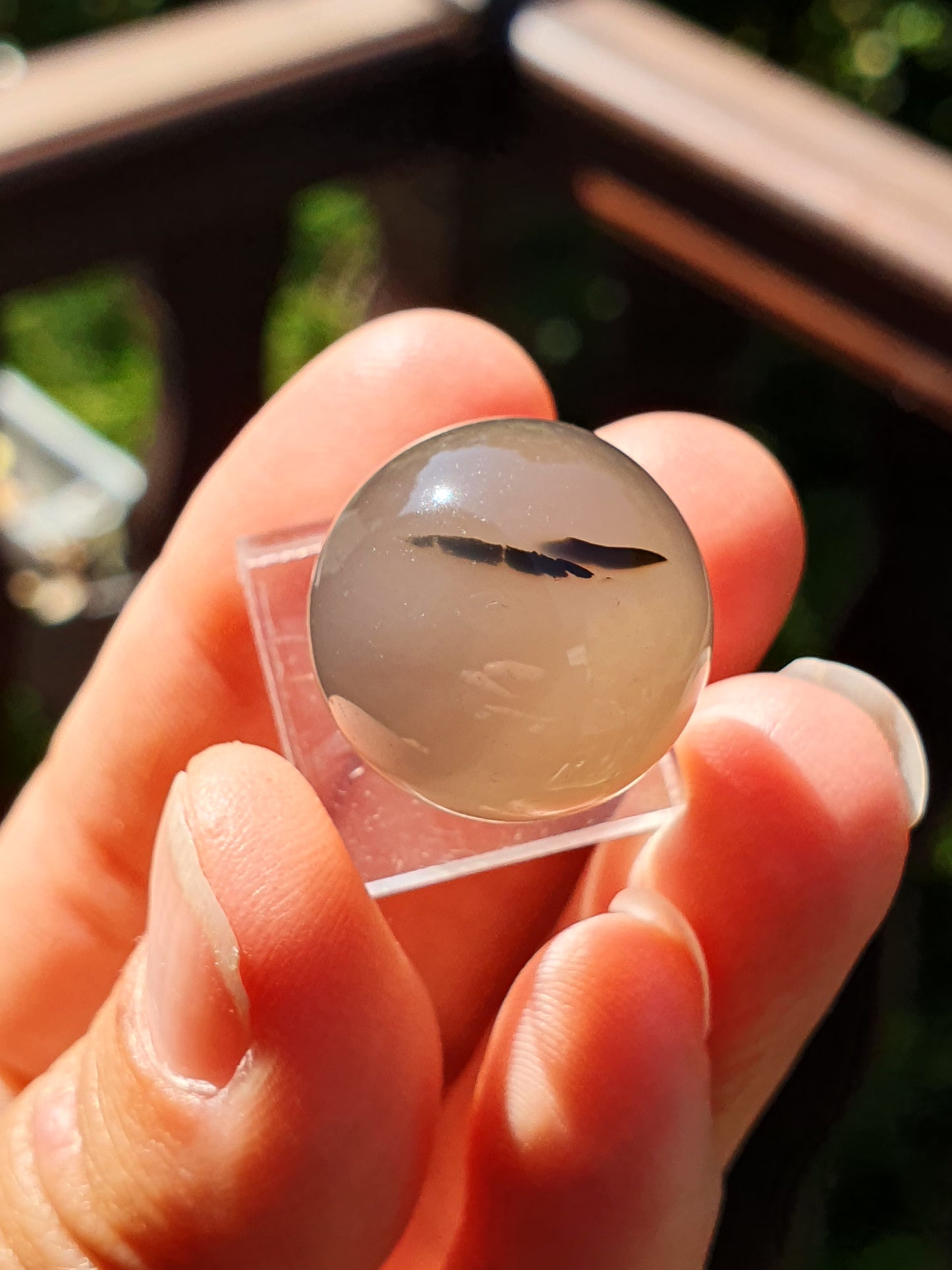 Petite sphère Agate volcan F