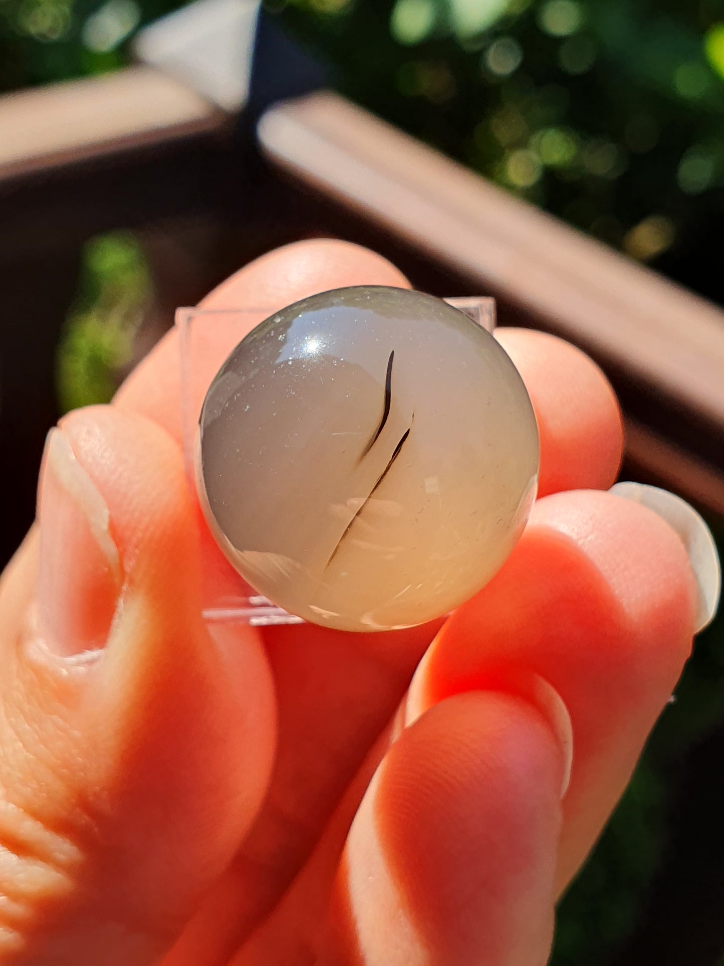 Petite sphère Agate volcan F
