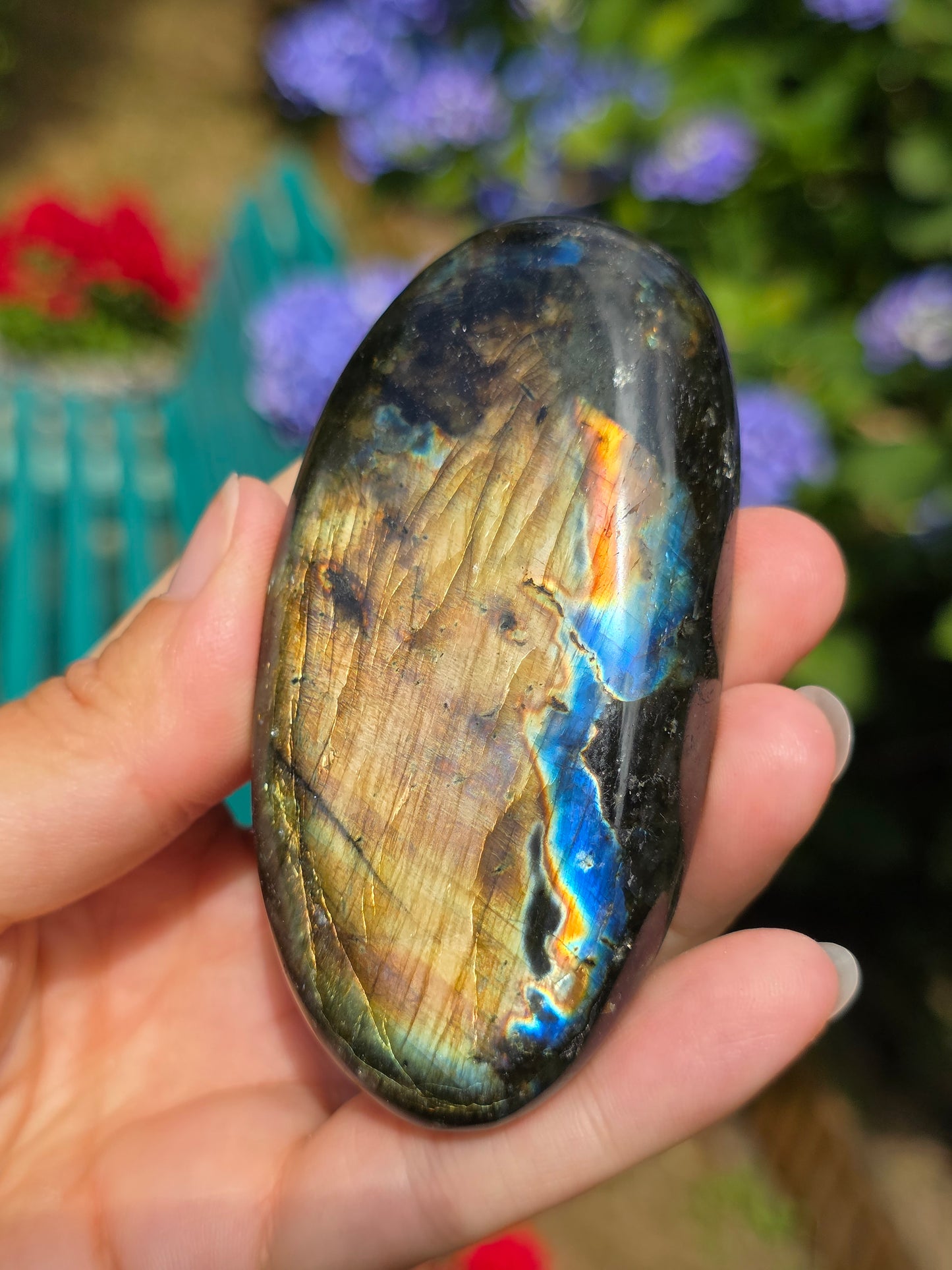 Galet Labradorite noire (à choisir)
