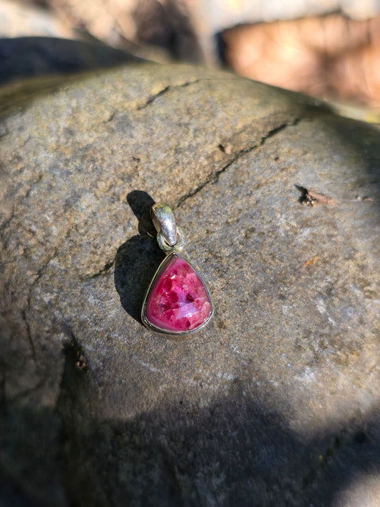 Pendentif rare en Spinelle rouge sertie argent 925 n°3