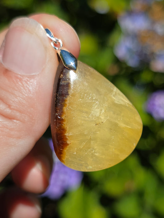 Pendentif en Septaria réactif UV (à choisir)