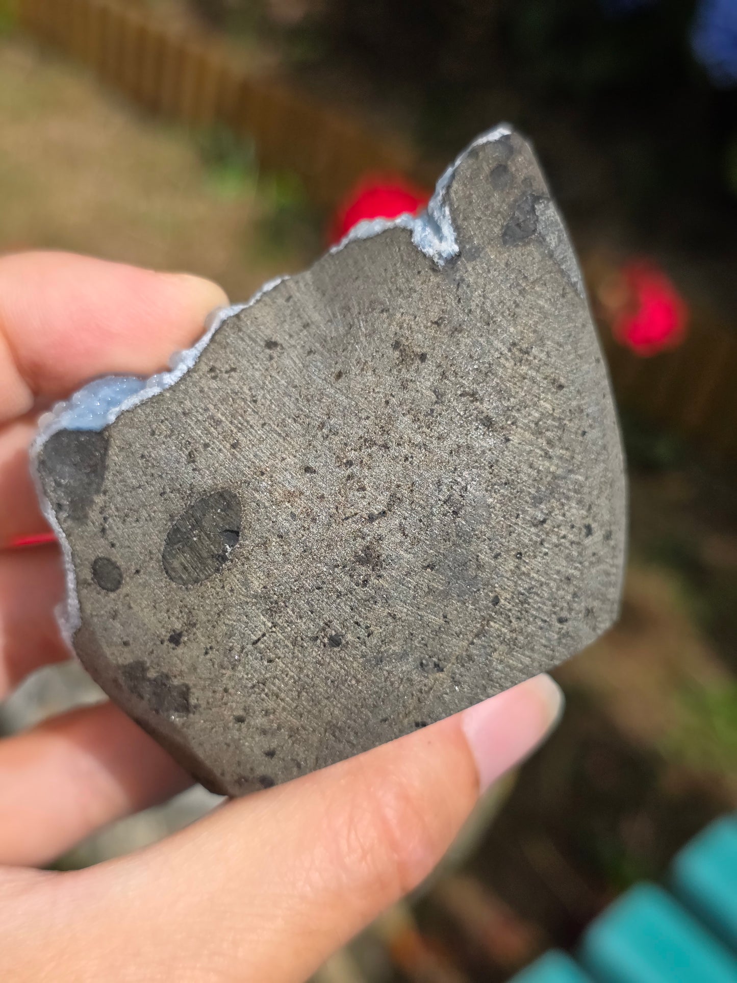 Calcédoine bleue avec Apophyllite n°13
