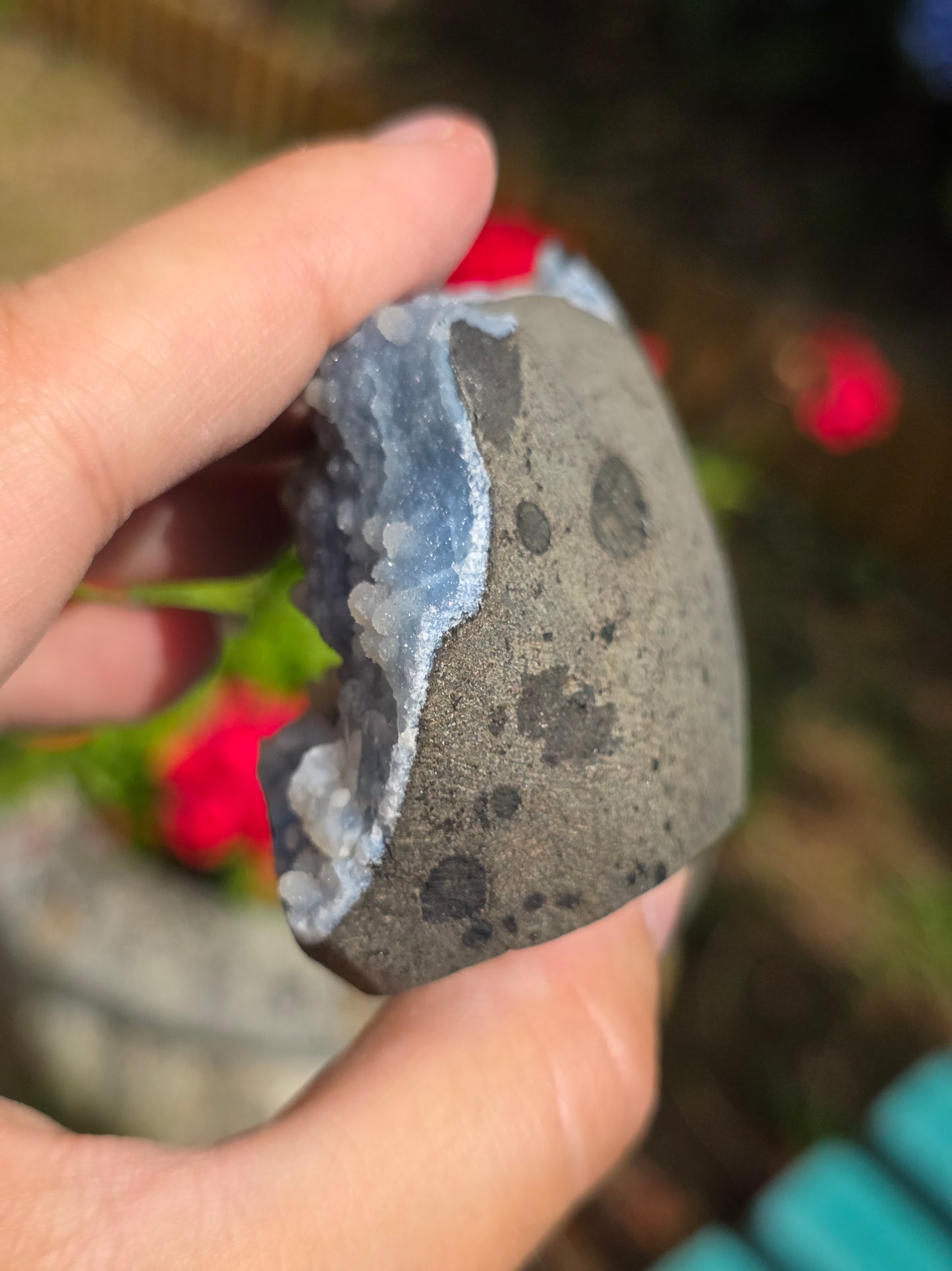 Calcédoine bleue avec Apophyllite n°13