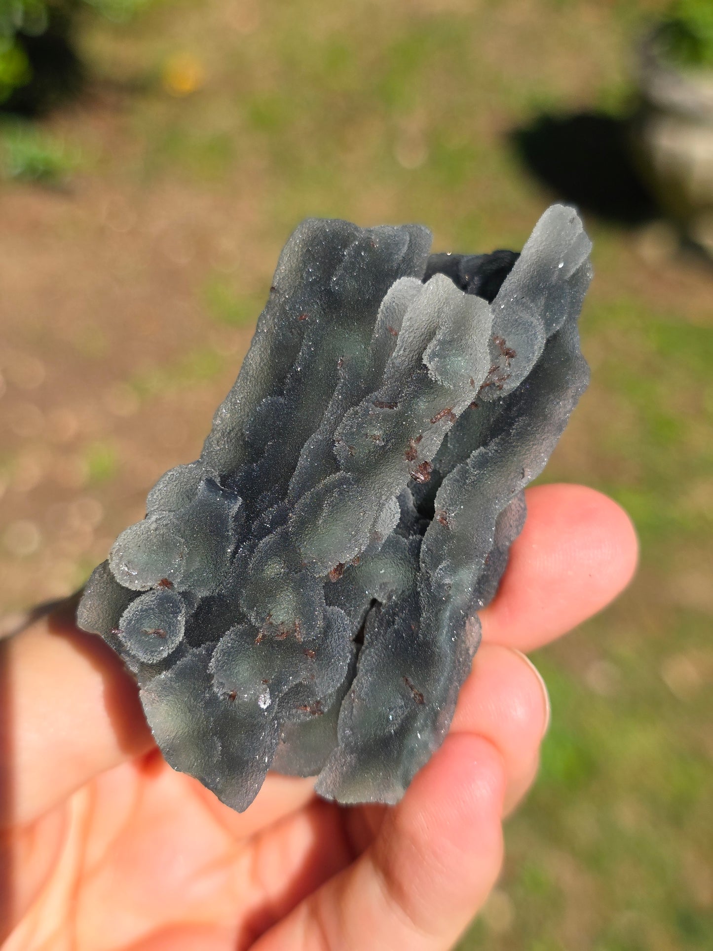 Calcédoine d'Inde avec heulandite rouge n°24