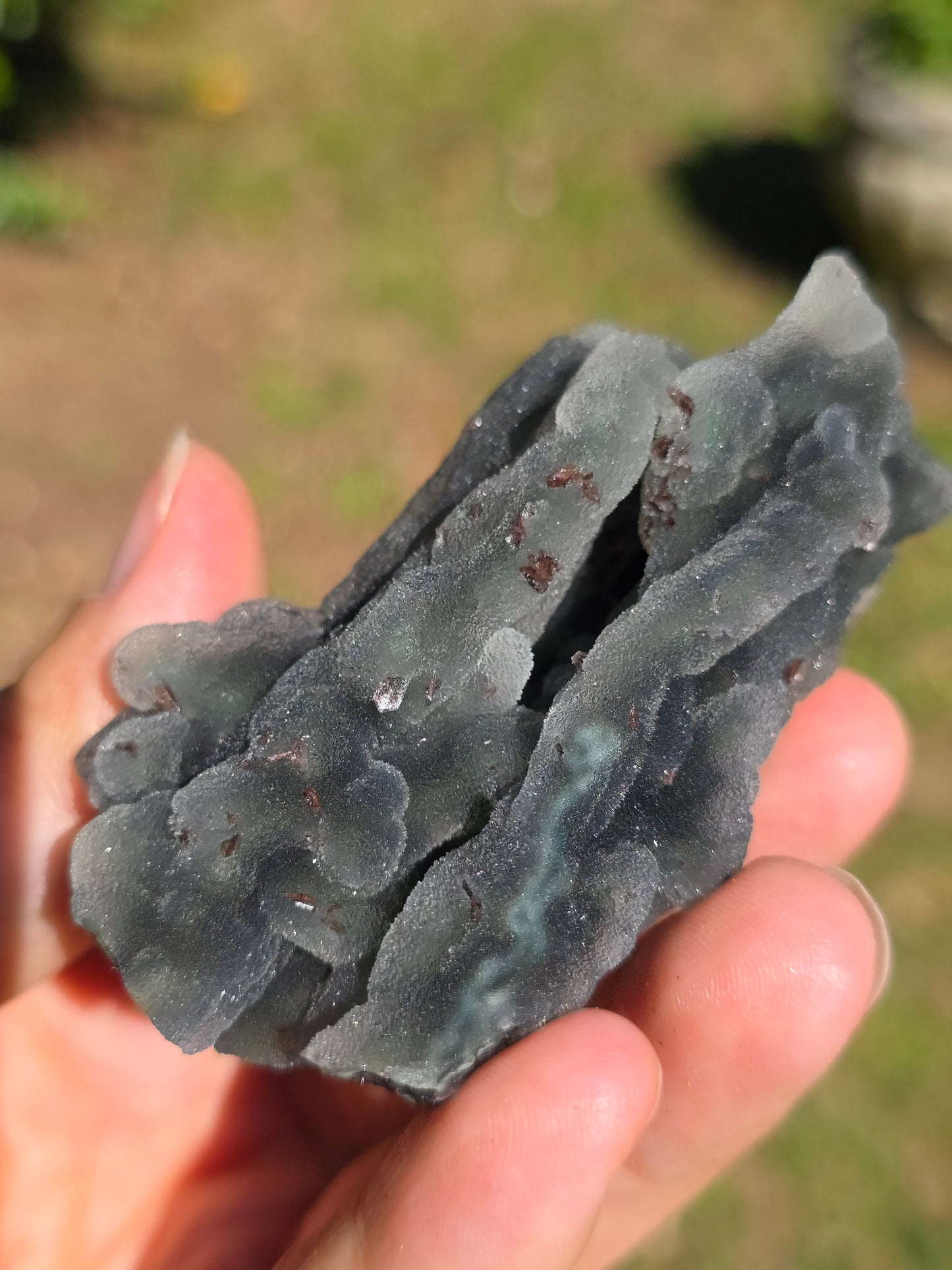 Calcédoine d'Inde avec heulandite rouge n°24