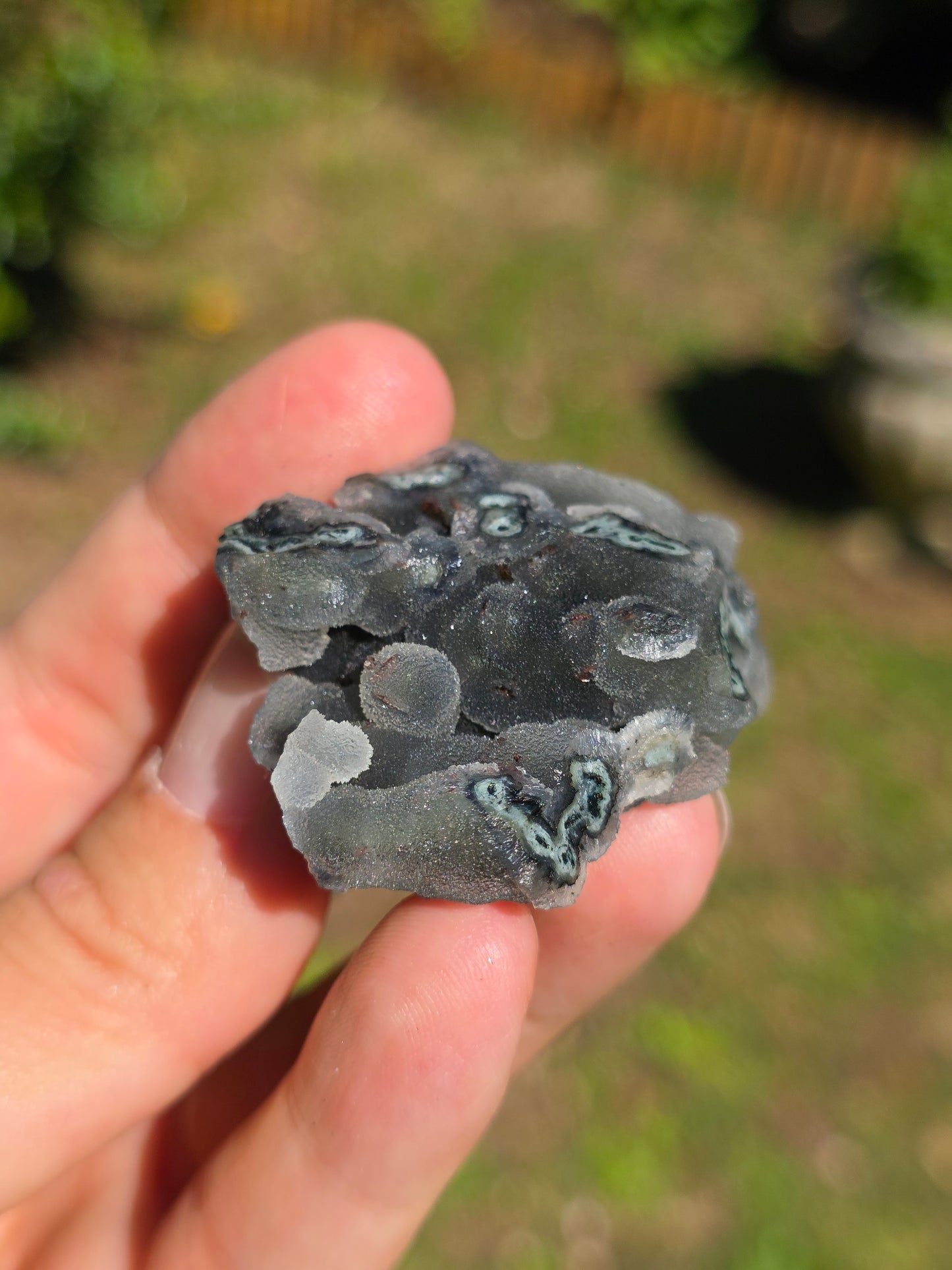 Calcédoine d'Inde avec heulandite rouge n°25