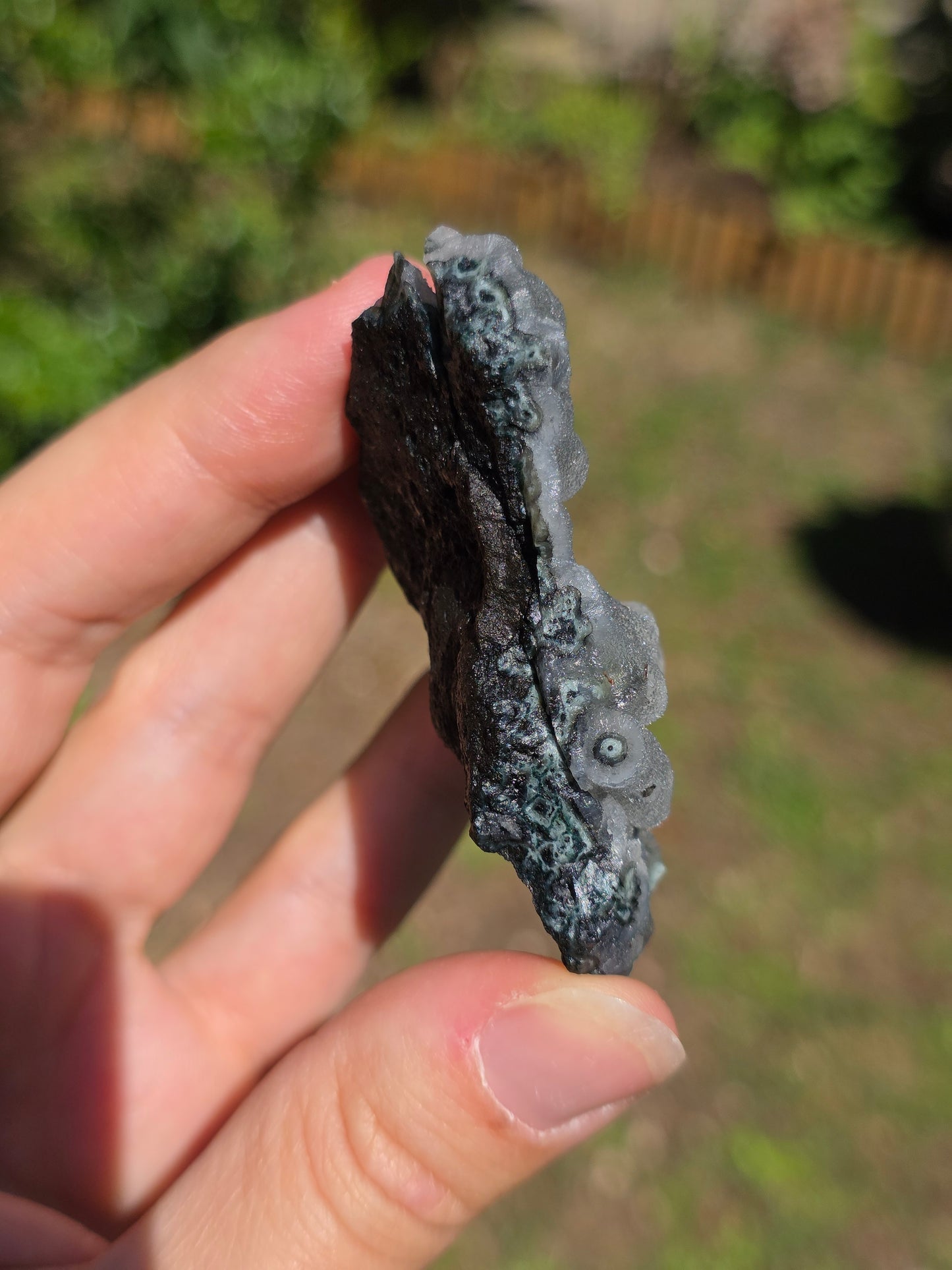 Calcédoine d'Inde avec heulandite rouge n°26