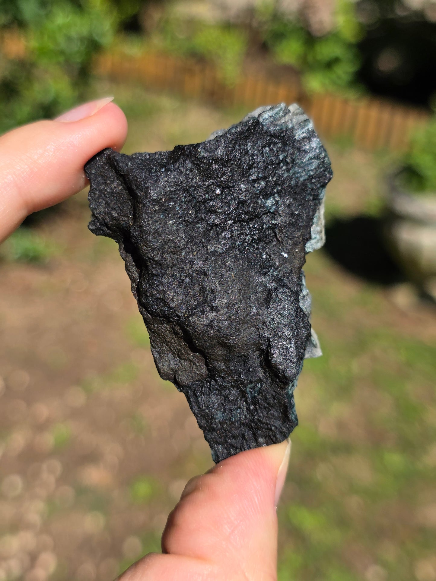 Calcédoine d'Inde avec heulandite rouge n°26
