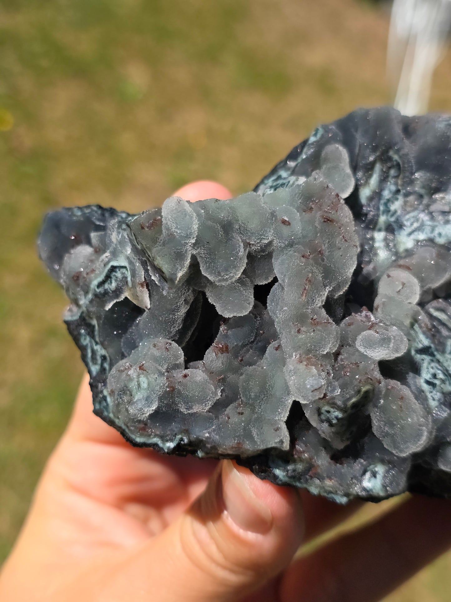 Calcédoine avec Heulandite rouge d'Inde n°63