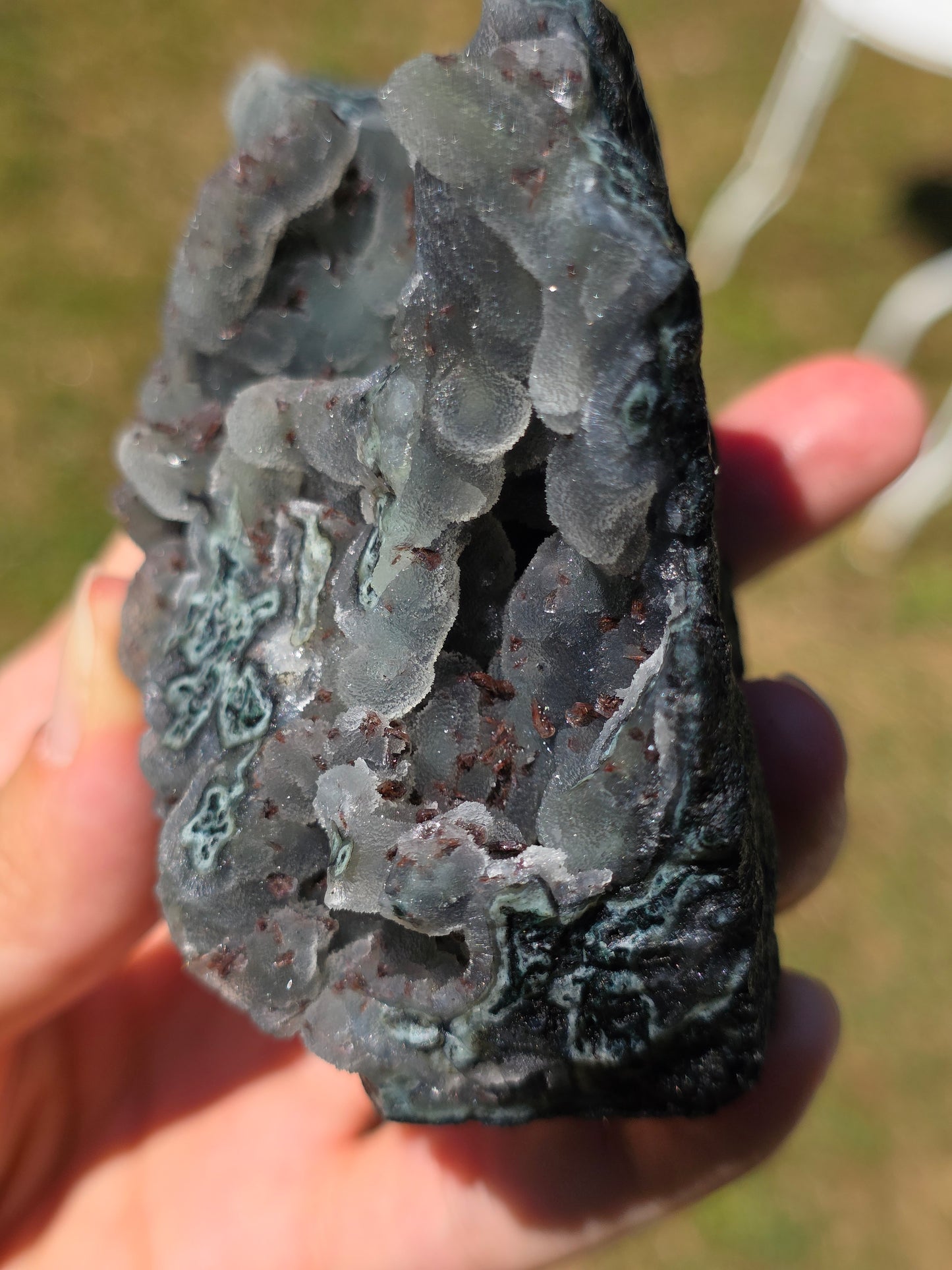 Calcédoine avec Heulandite rouge d'Inde n°63