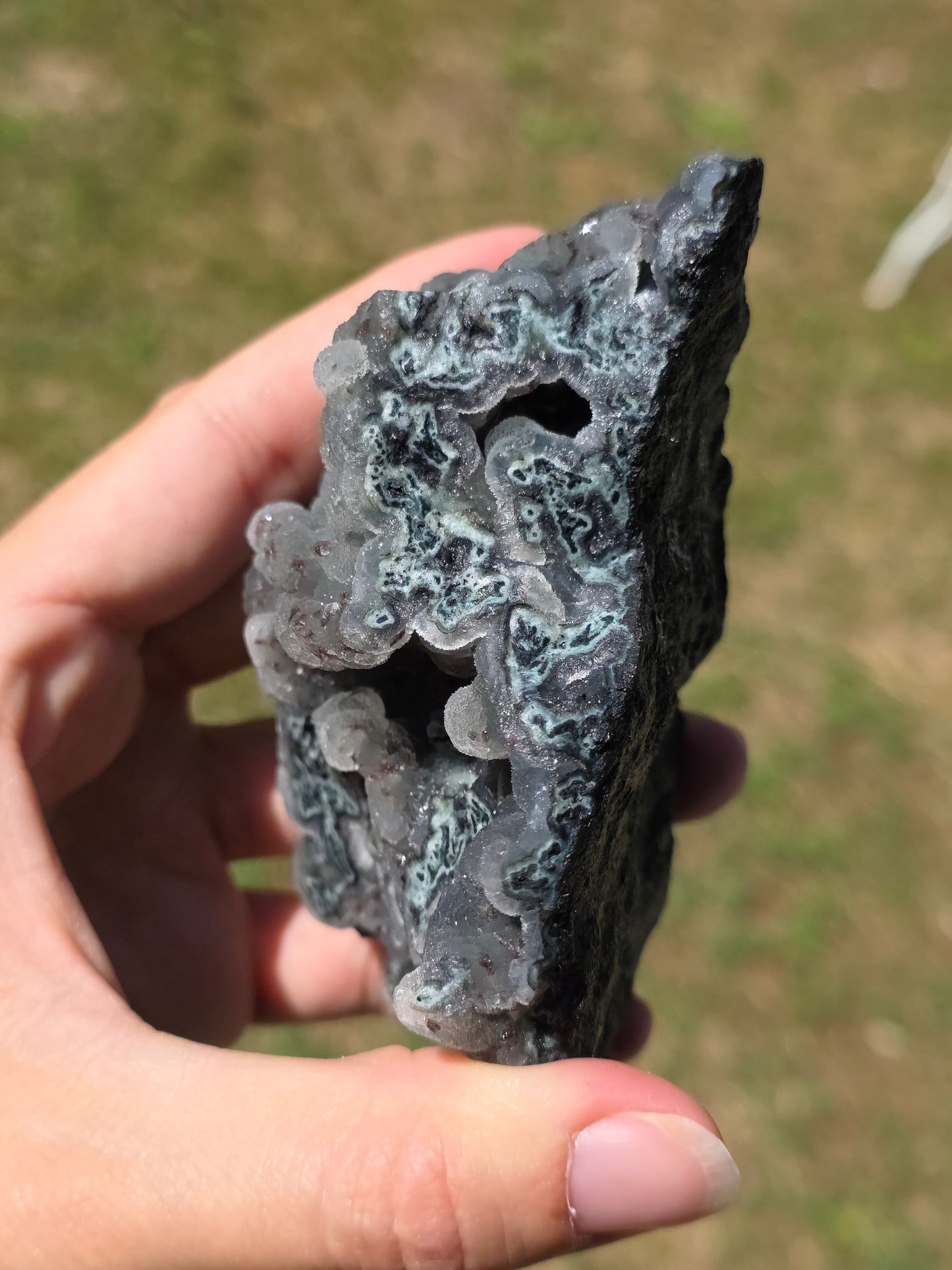 Calcédoine avec Heulandite rouge d'Inde n°63