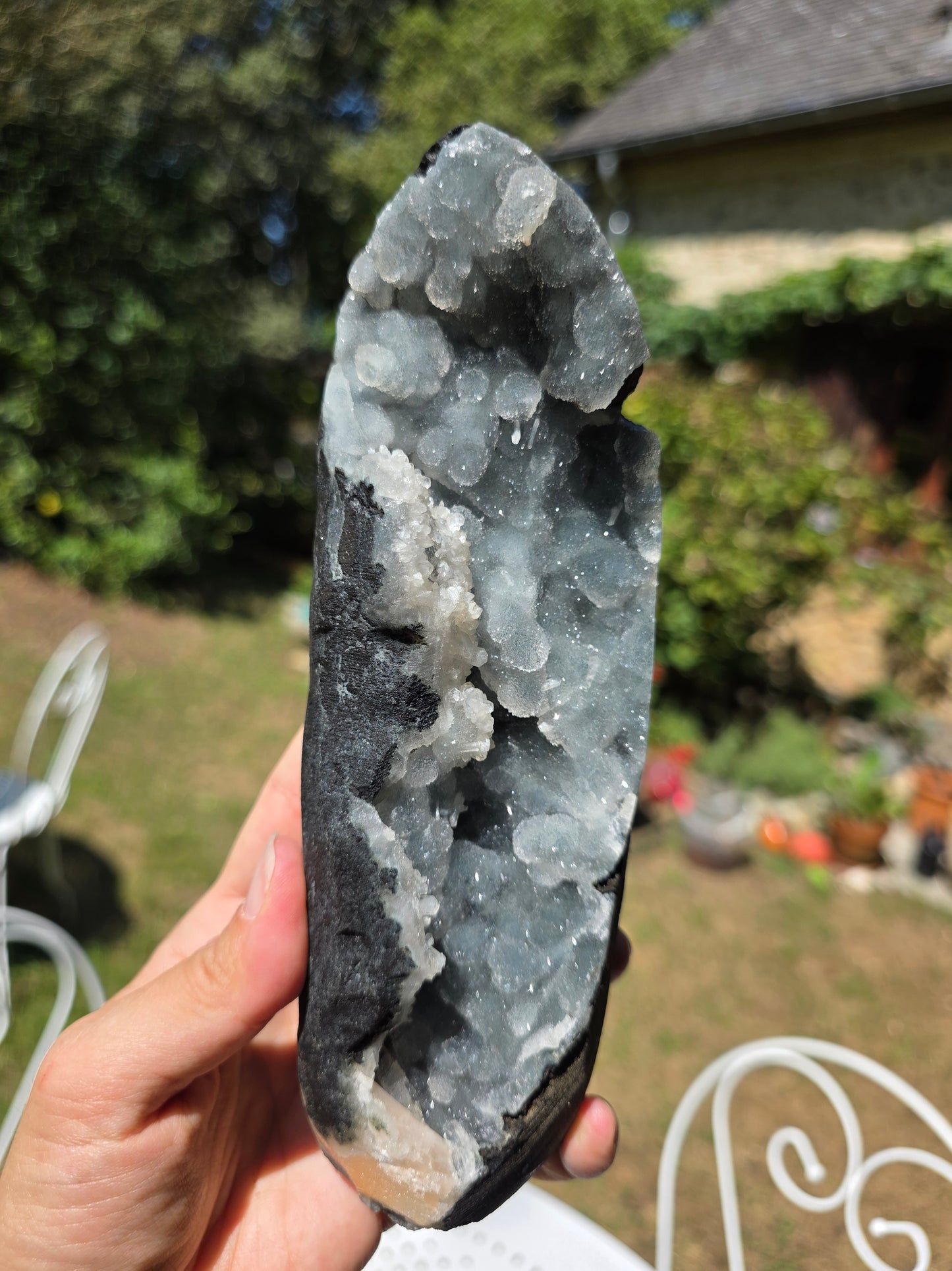Grande Calcédoine avec Stilbite d'Inde n°65
