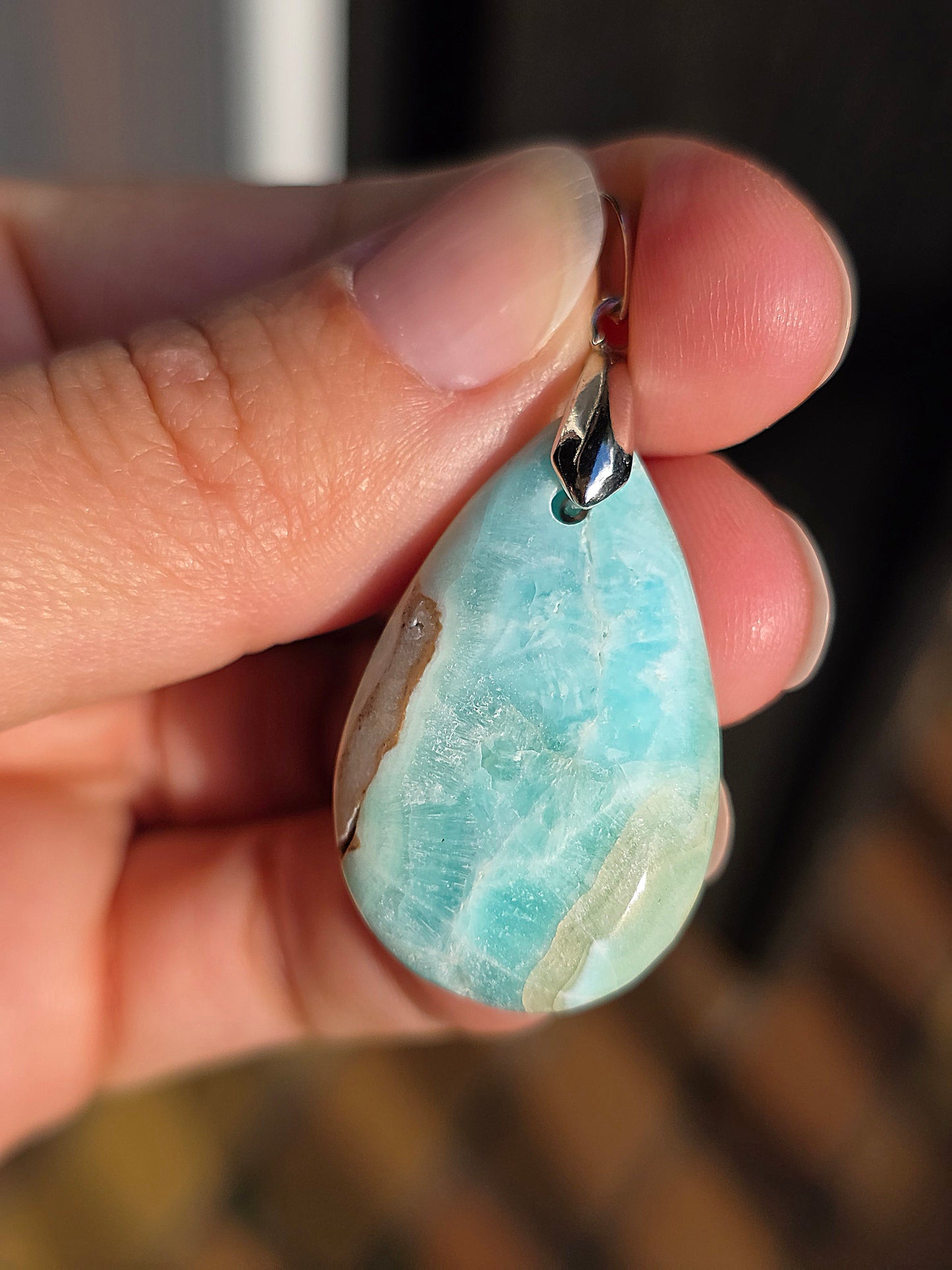 Pendentif Aragonite bleue