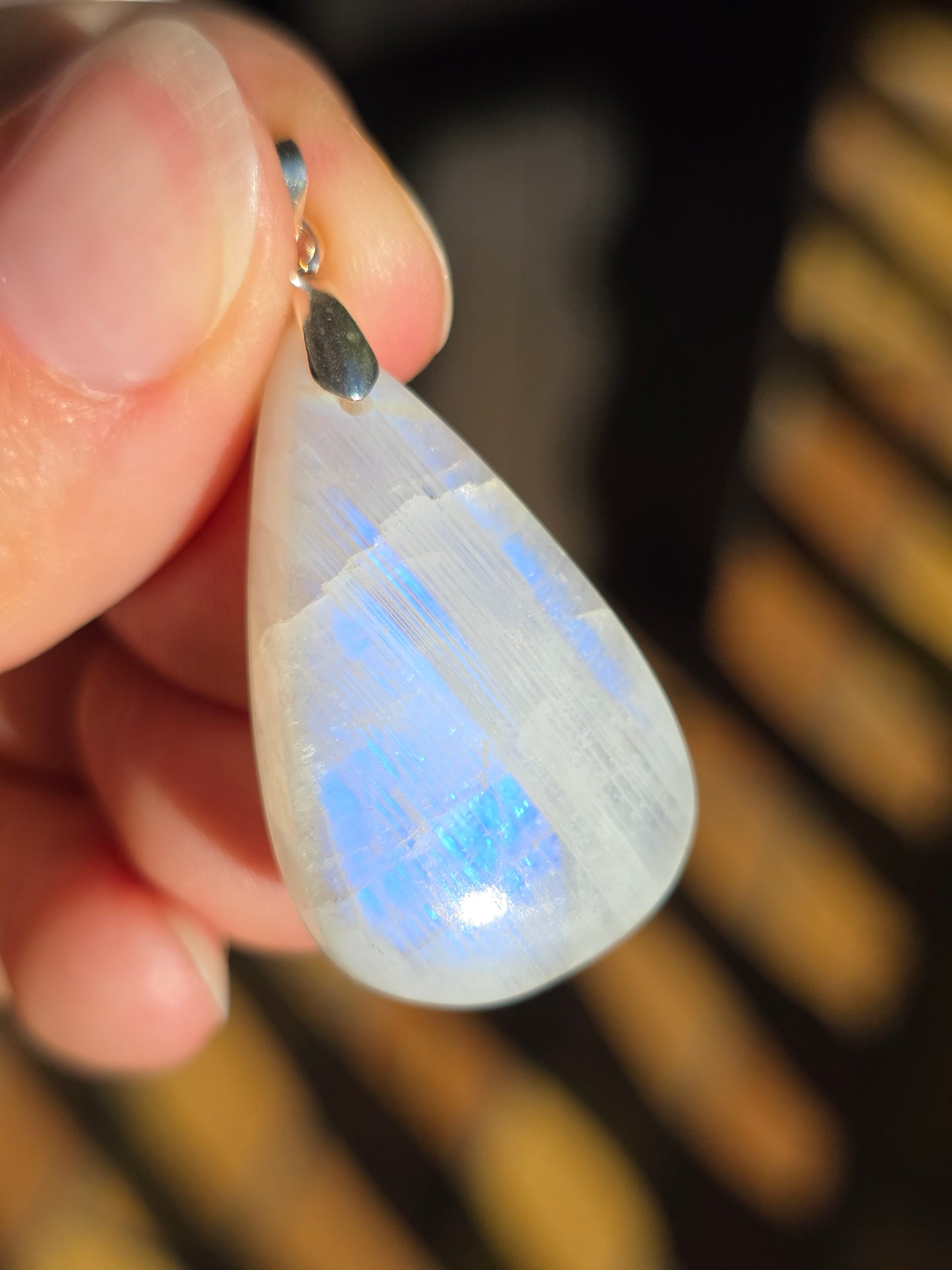 Pendentif Labradorite blanche
