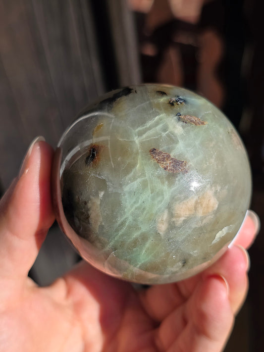 Grosse Sphère Garniérite (pierre de lune verte) G