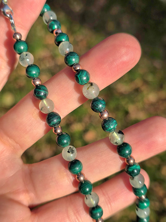 Collier 101 perles pierres naturelles Malachite Prehnite argent 925 rosé unique