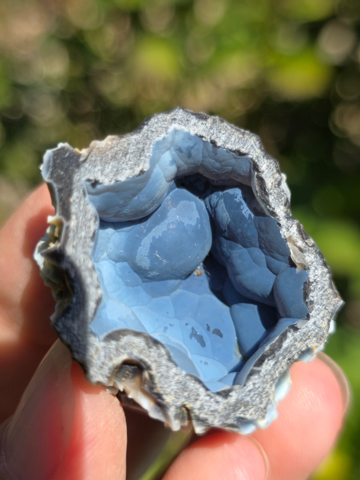 Calcédoine bleue du Poitou