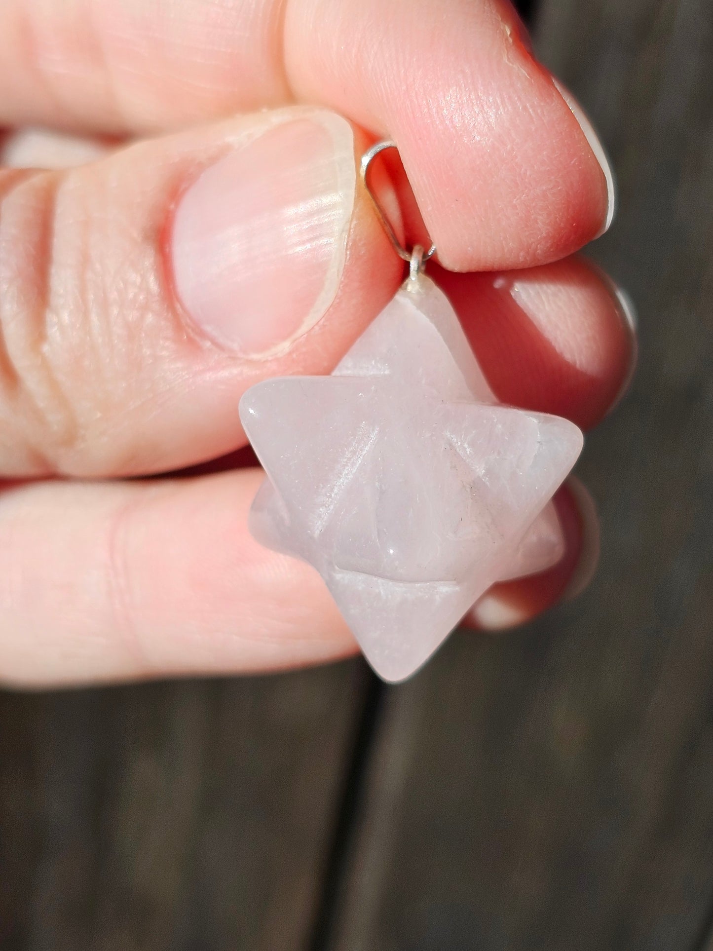Pendentif merkaba en quartz rose
