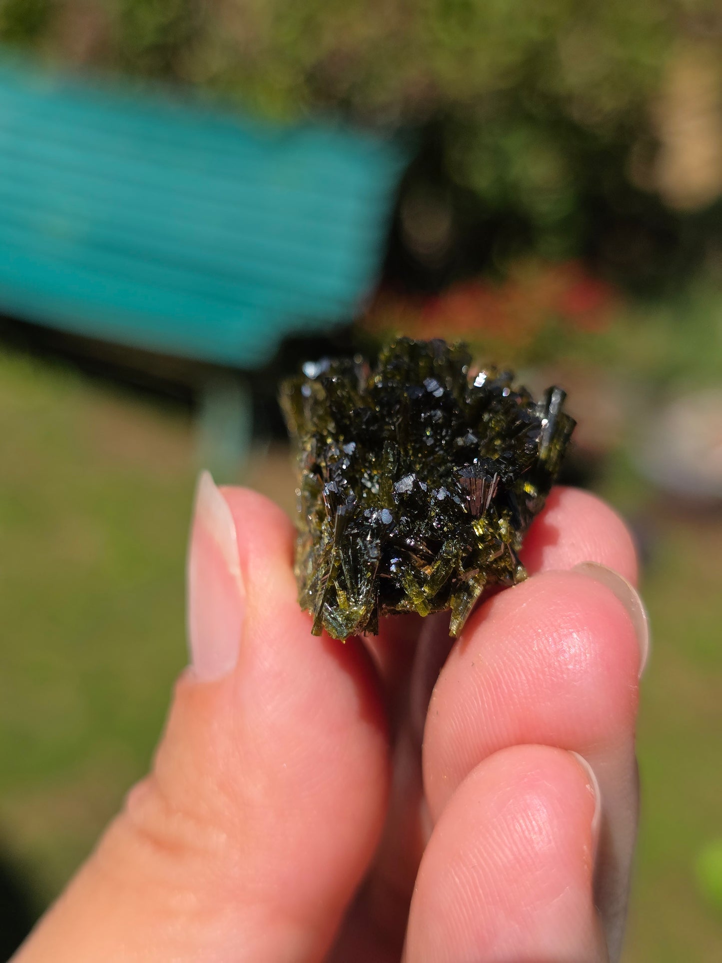Epidote de Lérida n°6 (voir vidéo)