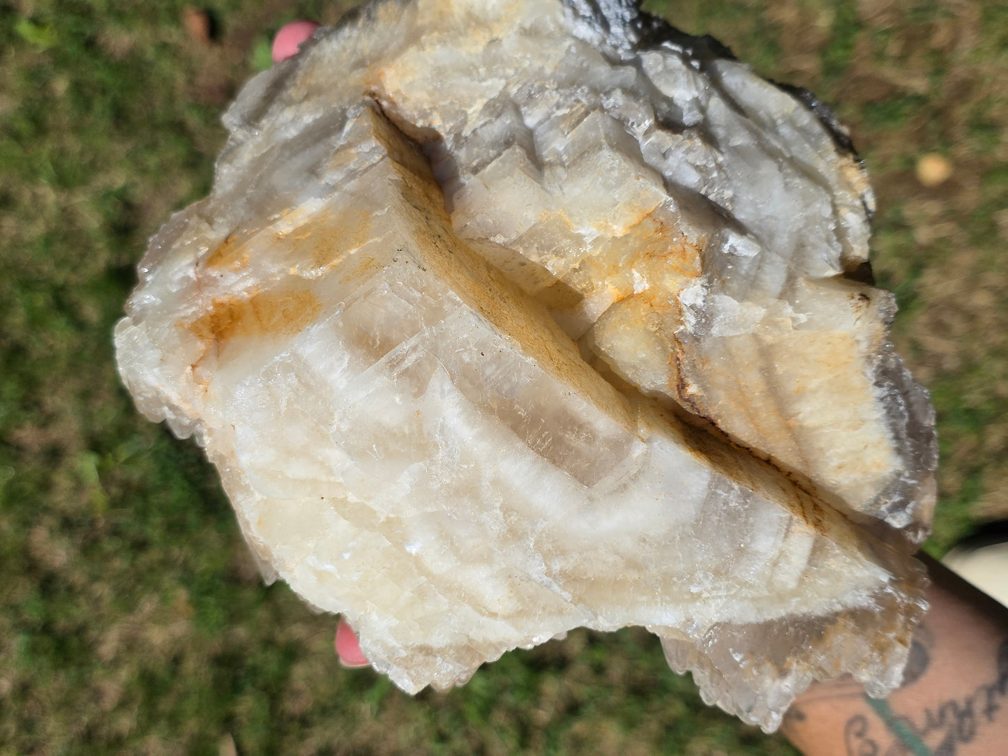 Superbe Calcite miel française (vidéo)