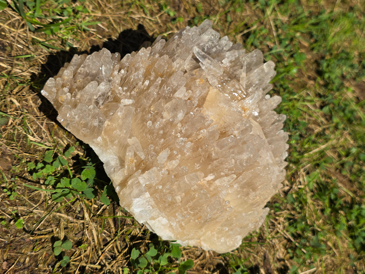 Superbe Calcite miel française (vidéo)