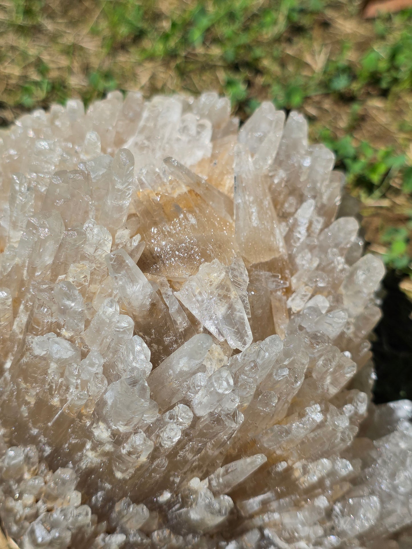 Superbe Calcite miel française (vidéo)