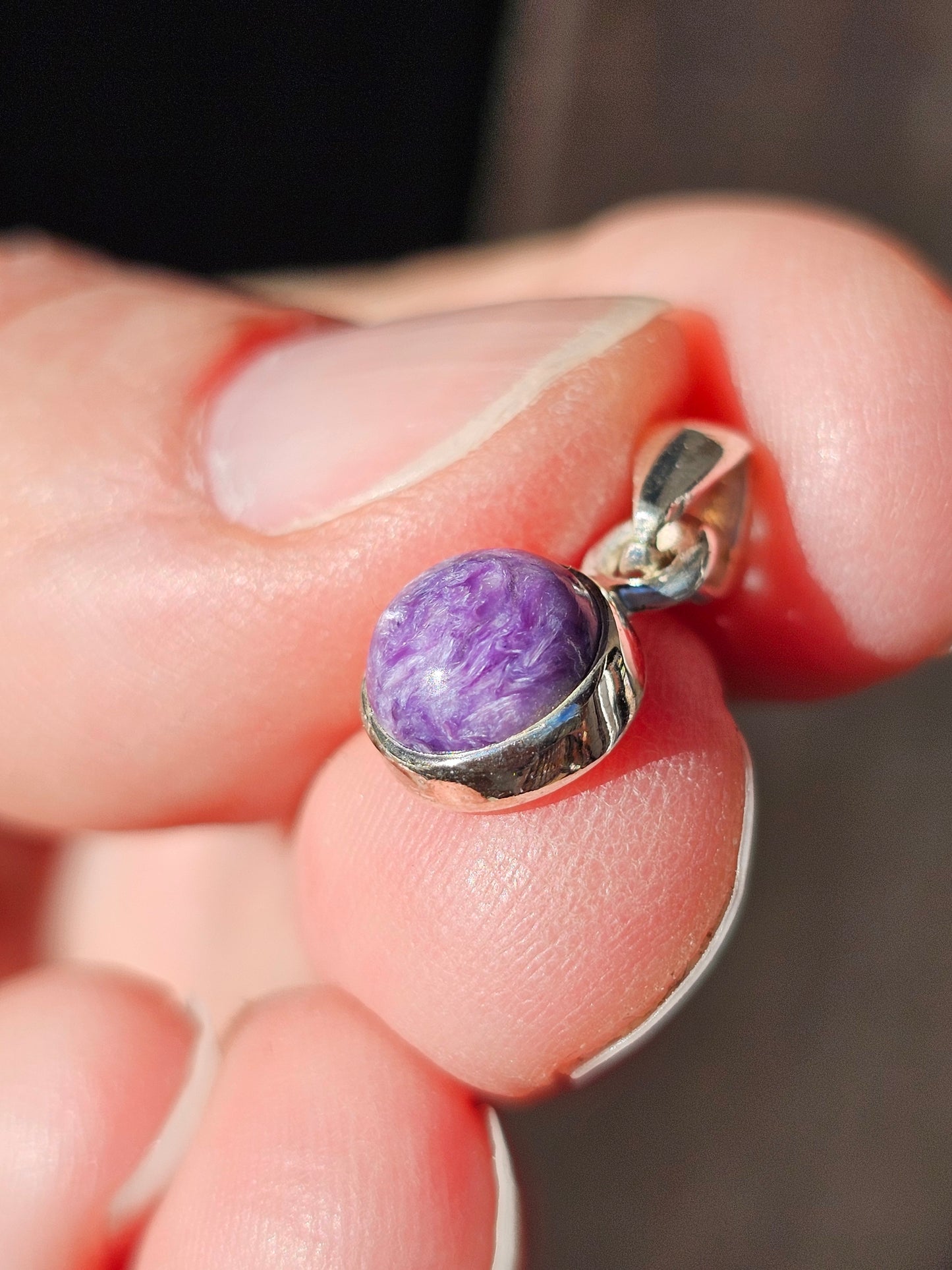 Petit pendentif en Charoïte