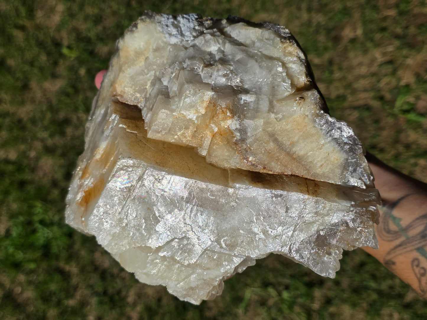 Superbe Calcite miel française (vidéo)