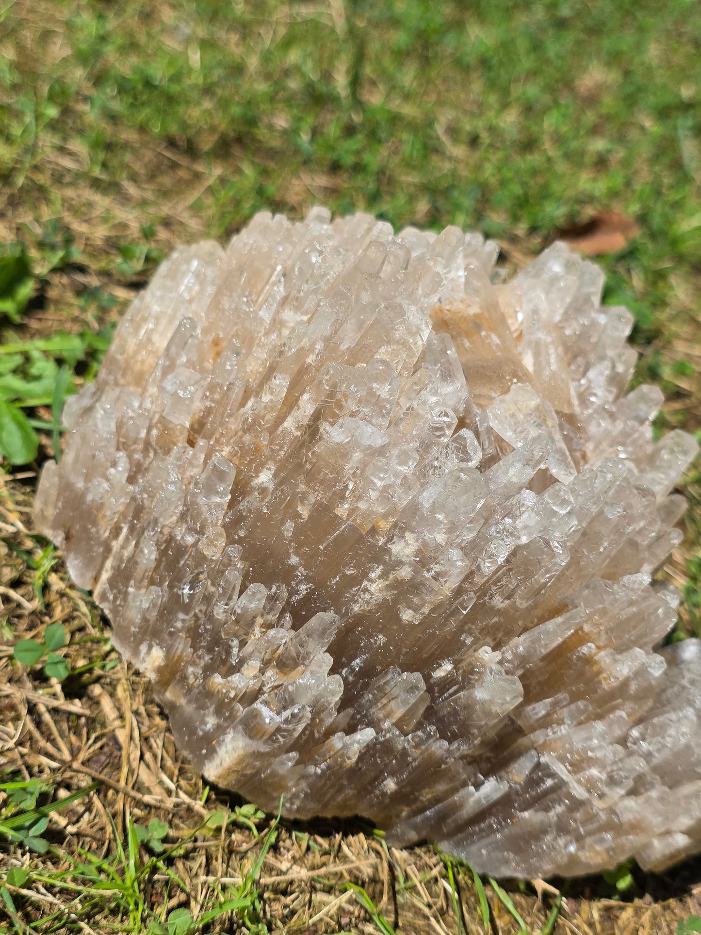Superbe Calcite miel française (vidéo)