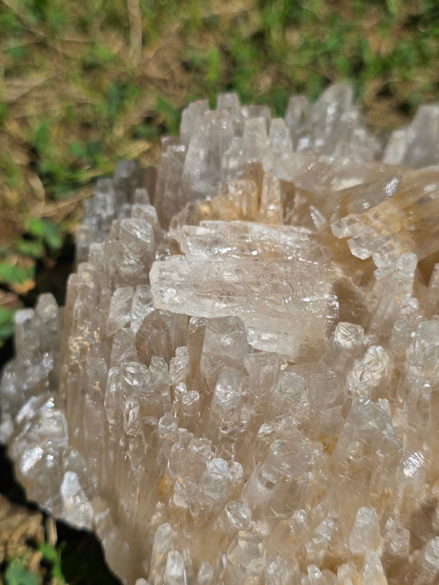 Superbe Calcite miel française (vidéo)