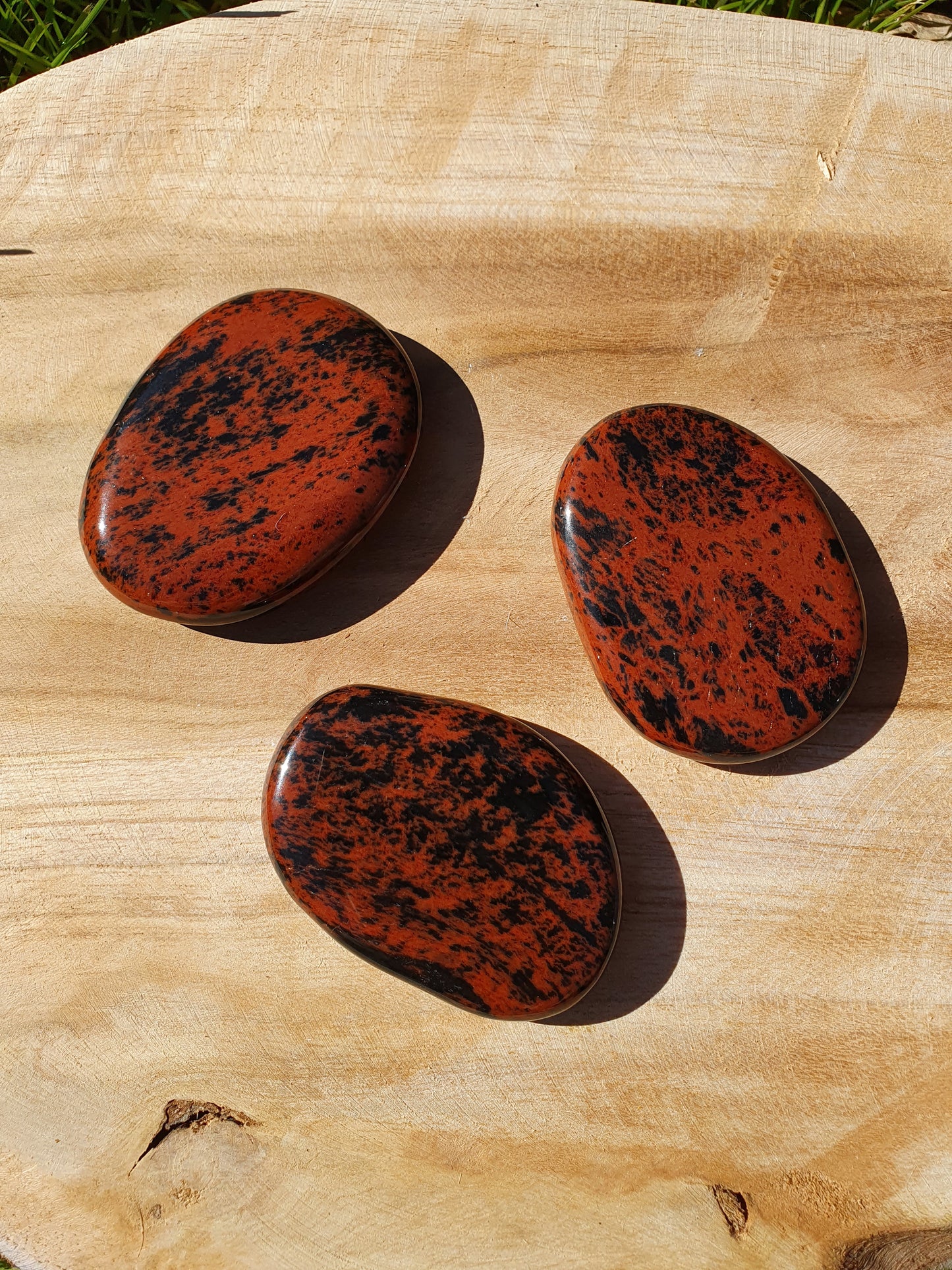 Galet plat obsidienne acajou