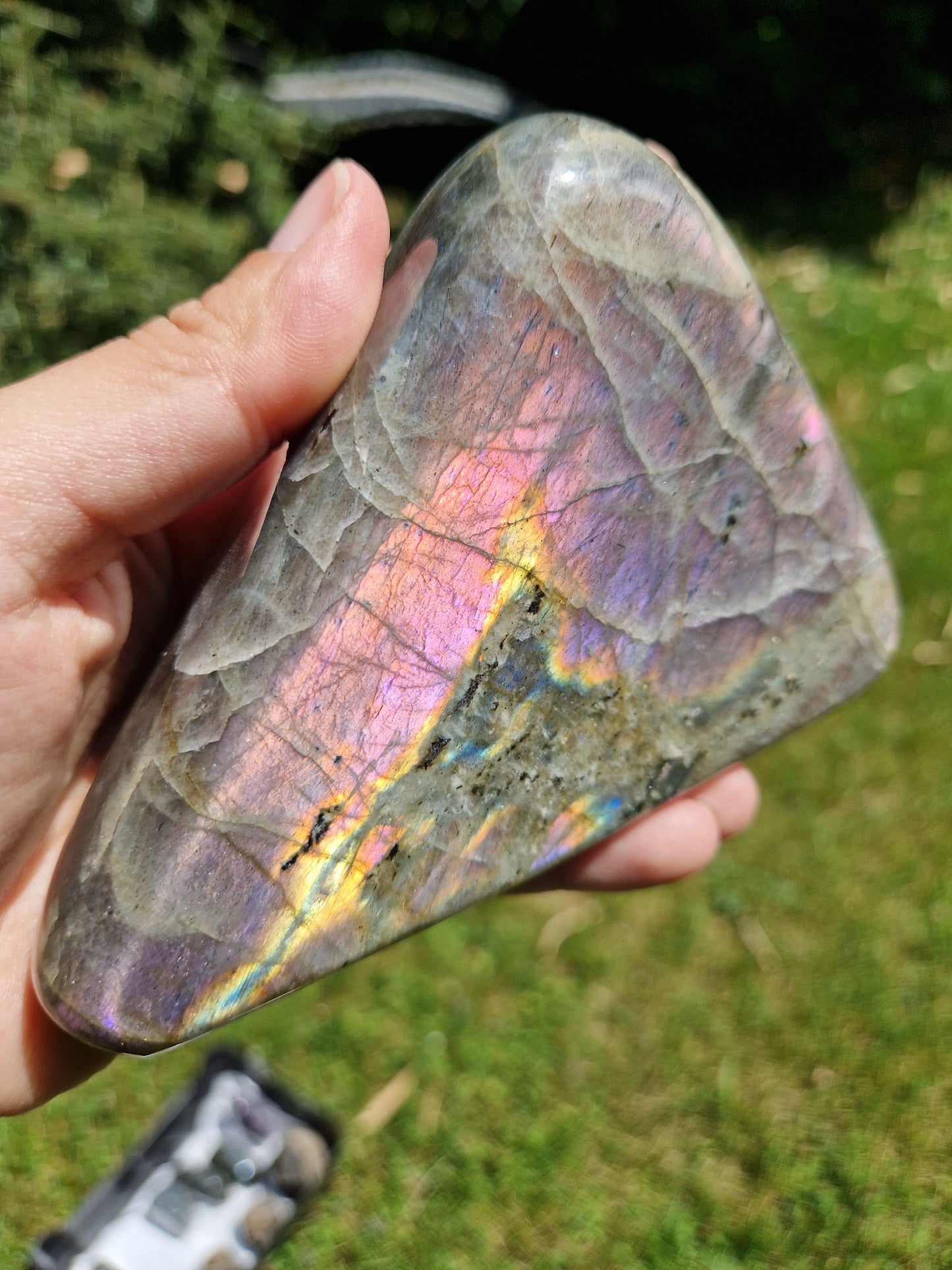 Labradorite violette