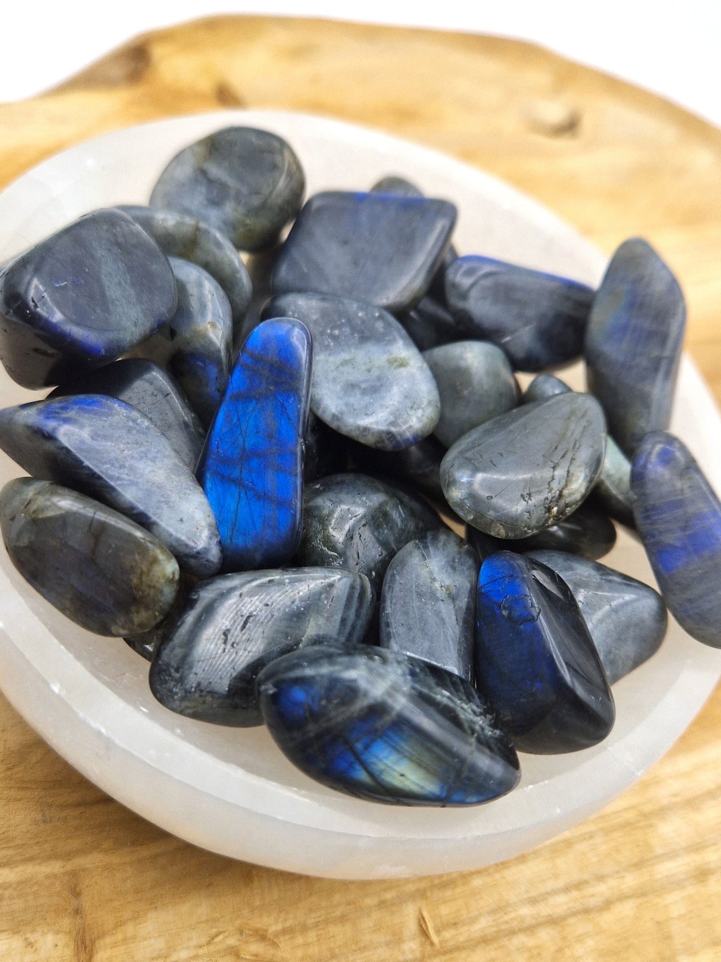 Pierre roulée Labradorite bleue extra