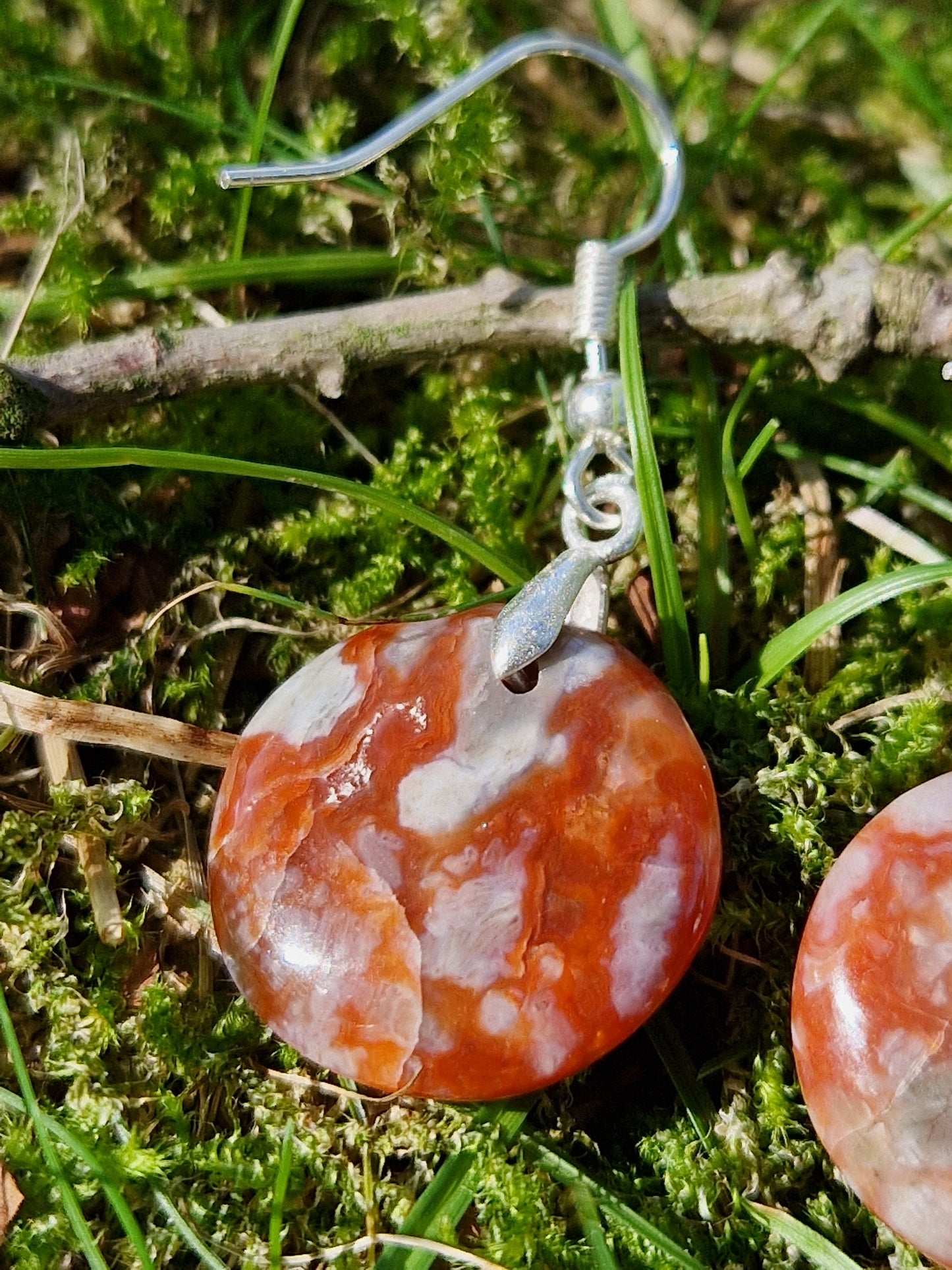 Boucles d'oreilles rondes Agate rouge