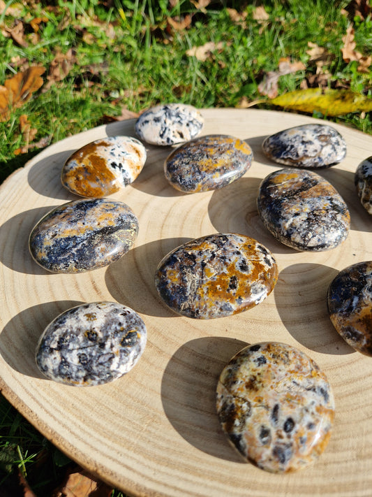 Galet Opale noire et blanche (à choisir)