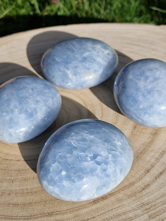 Galet Calcite bleue (à choisir)